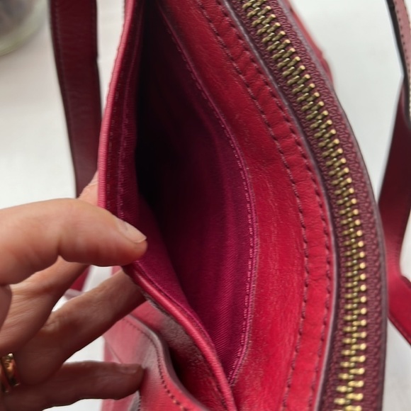 Fossil Red Leather Tote MCB6665A - Picture 9 of 10